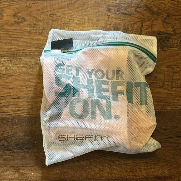 SHEFIT “The Flex” Sports Bra NWT. Blush color - Picture 6 of 8